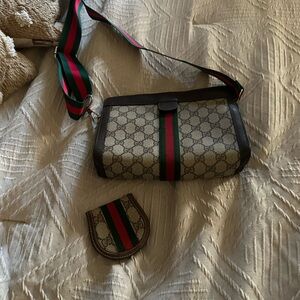 Gucci Beige and Brown Coin Pouch with Red and Green Stripe